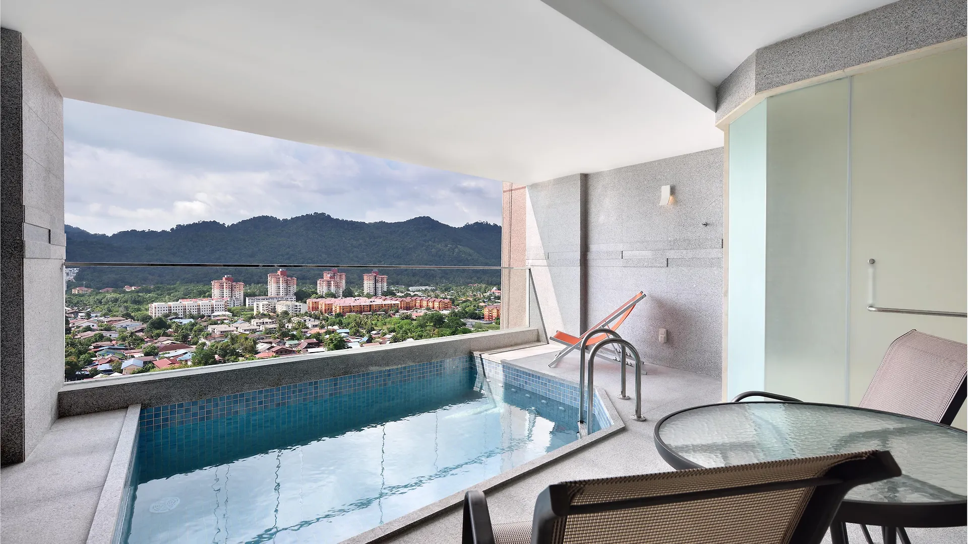 Lexis Suites Penang Hotel Bayan Lepas